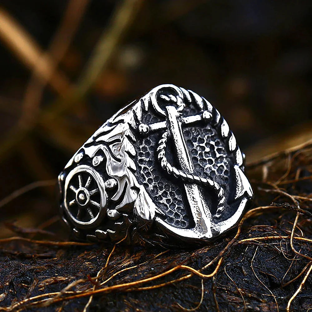 Wikinger Ring mit nordischem Anker