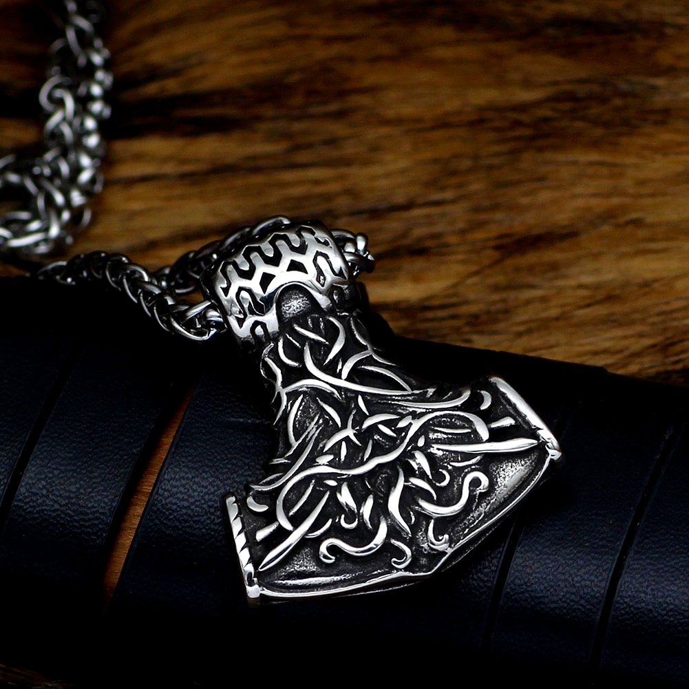 Thors Hammer Kette Geknotetes Muster