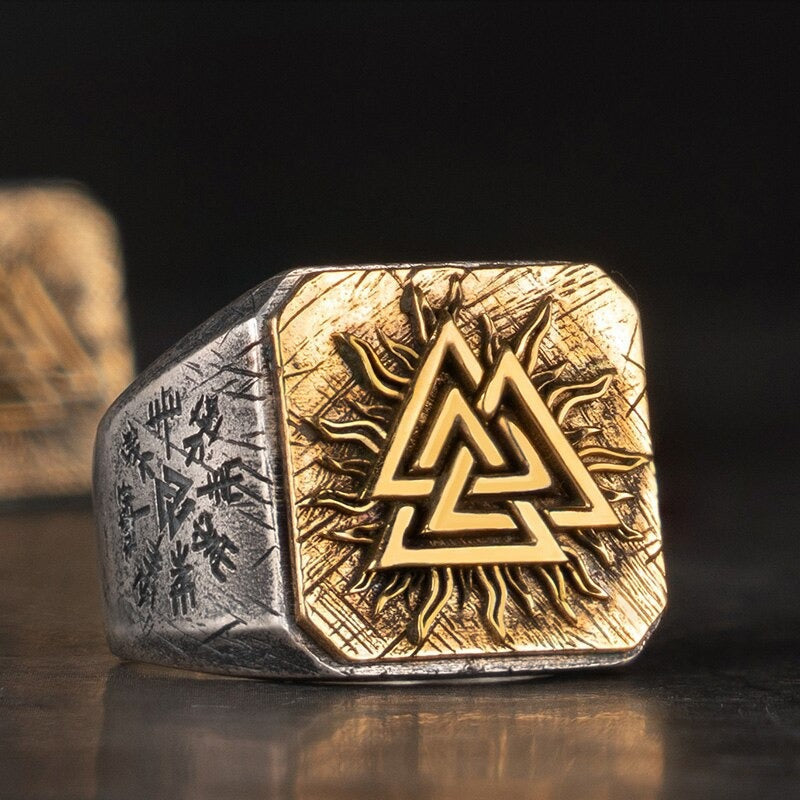Wikinger Ring Valknut Symbol